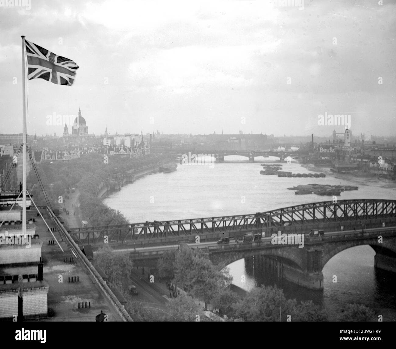 Thames Embankment from the roof of Shell Mex House. 25 May 1933 Stock Photo