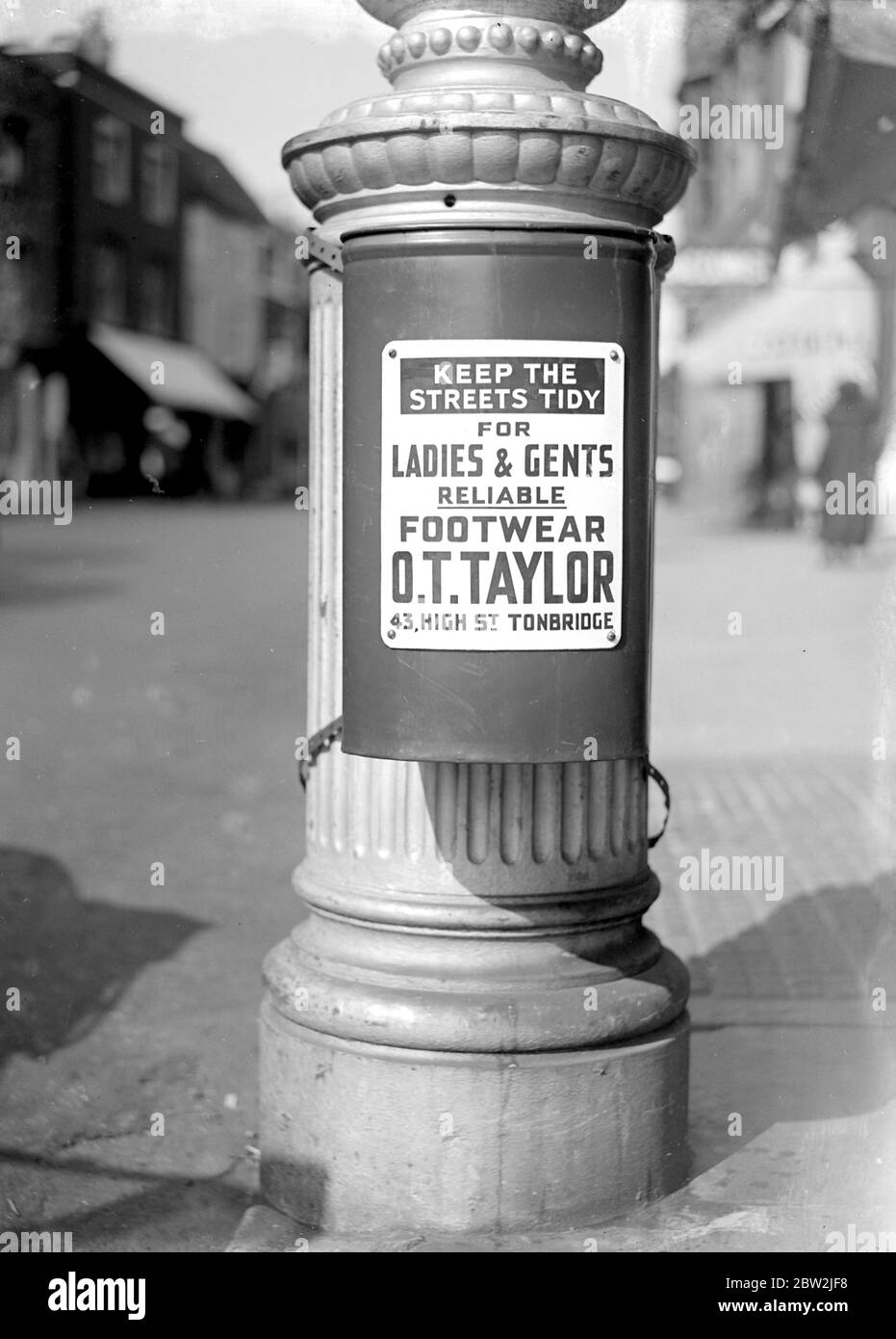 Litter Bin, Tonbridge, Kent. 1933 Stock Photo Alamy