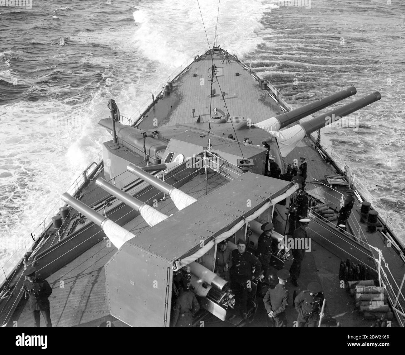 The Atlantic Fleet at Moray Firth. 4 inch shoot at C.M.B. target for aft control top of H.M.S. Renown. 1928 Stock Photo