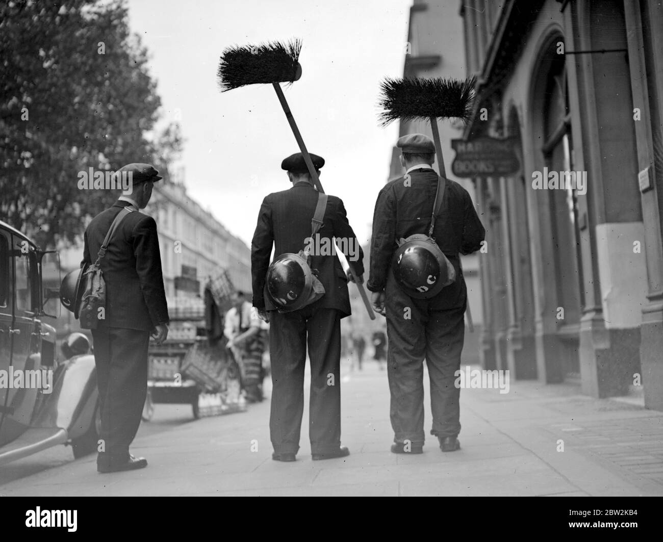 War Crisis, 1939. Air Raid precautions Street cleaners and tin hats. 19 September 1939 Stock Photo