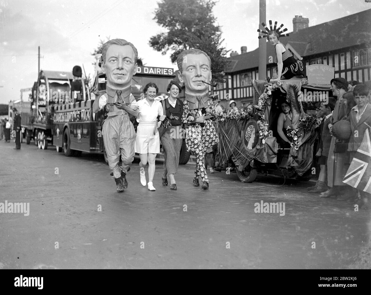 Eltham Carnival in Kent. Big Heads. 1934 Stock Photo Alamy