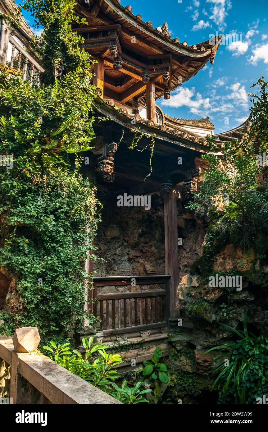 Garden pavilion in the Small Yellow Building in the Three Lanes Seven Alleys area of Fuzhou. Stock Photo