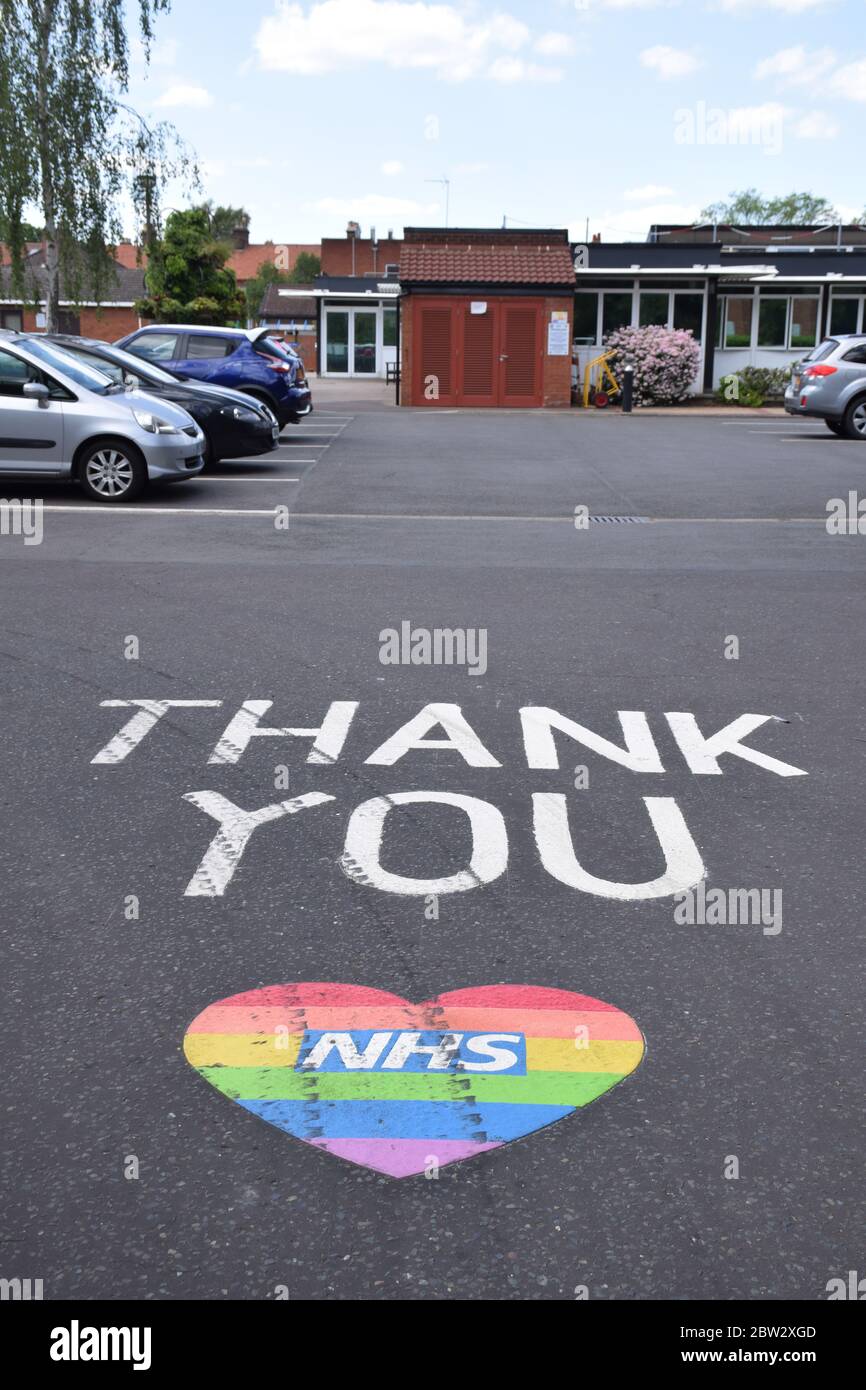 Thank you & NHS rainbow heart at entrance to Colman Hospital during Coronavirus lockdown, Norwich UK May 2020 Stock Photo