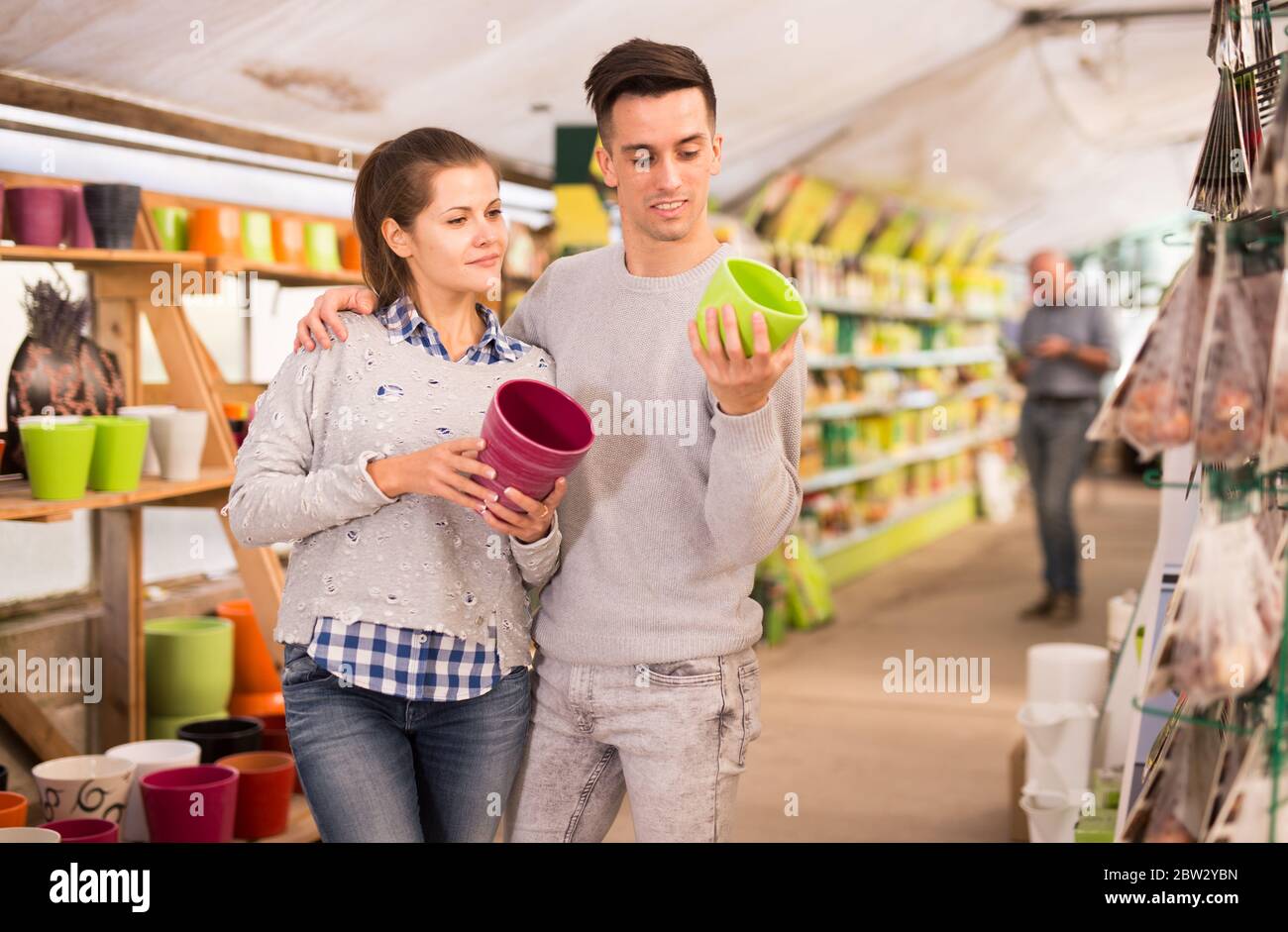 Choosing flowers together hi-res stock photography and images - Alamy