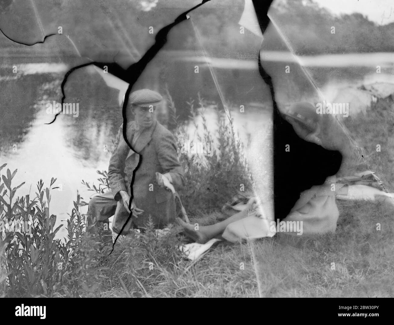 The first catch at Pangbourne fishing festival . Hundreds of fisherman of all ages took part in a great festival , on the river Thames at Pangbourne , Berkshire . An angler displaying the first catch during the festival at Pangbourne . 23 July 1932 Stock Photo