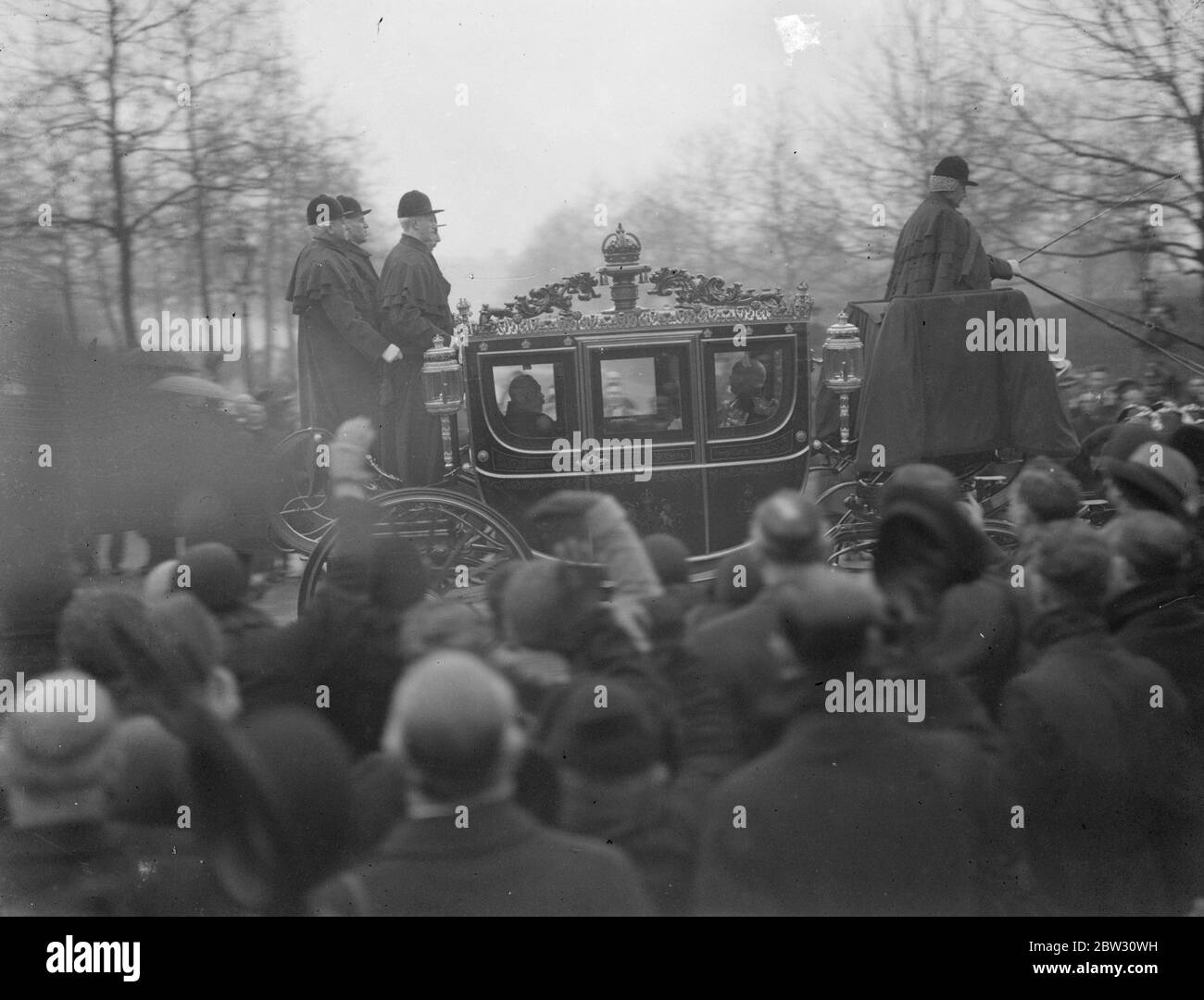 The King holds a levee . The King drove in state from Buckingham Palace to St James Palace where he held the first levee of the year . The King arriving at St James Palace for the levee . 8 March 1932 Stock Photo