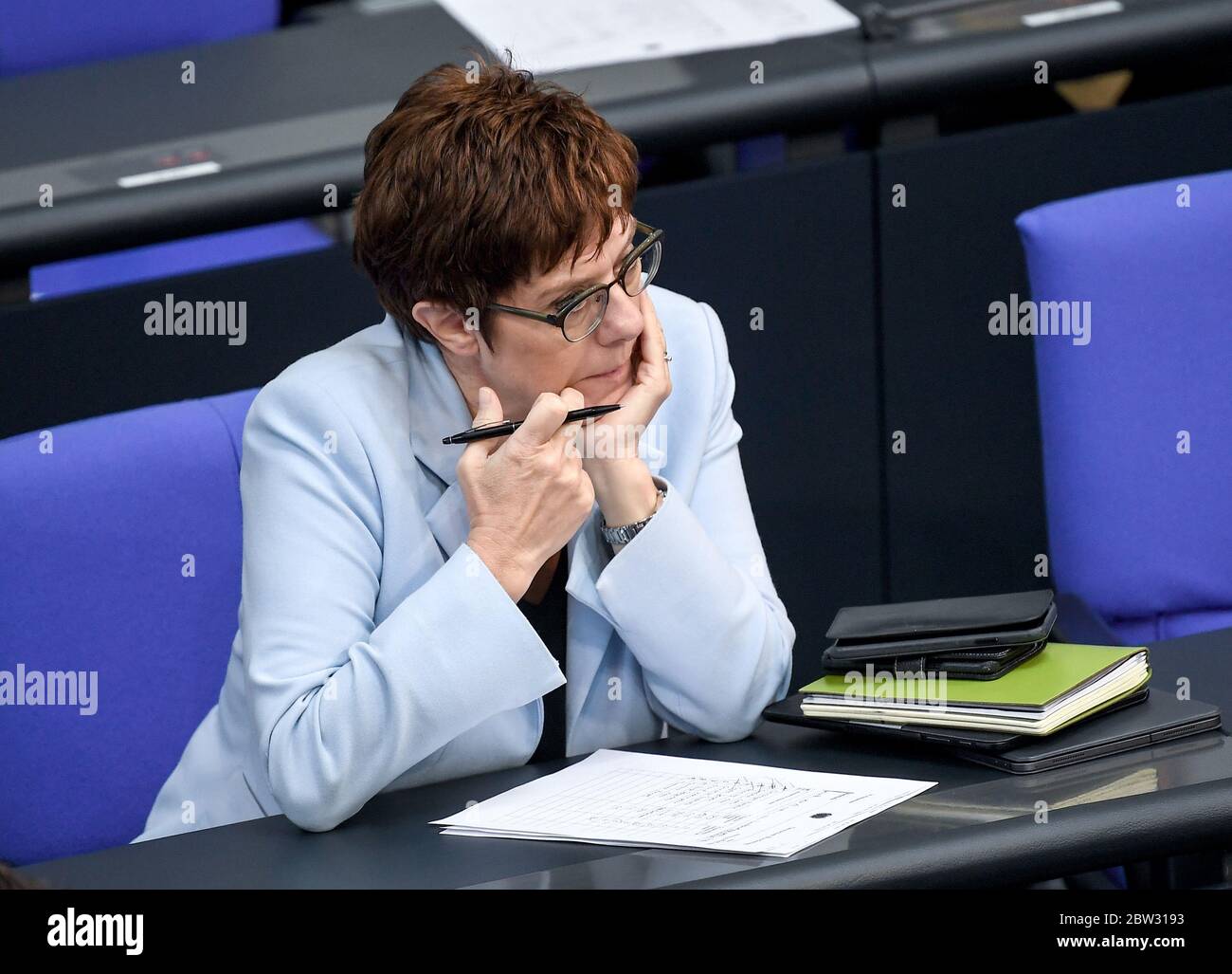 Berlin, Germany. 29th May, 2020. Annegret Kramp-Karrenbauer (CDU), Federal Minister of Defence, is following the debate on the continuation of the Bundeswehr's mission in Mali as part of the UN force Minusma at the 164th session of the Bundestag. Credit: Britta Pedersen/dpa-Zentralbild/dpa/Alamy Live News Stock Photo