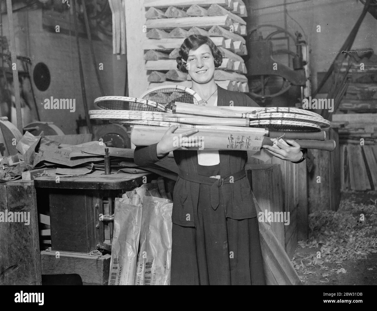 Tennis rackets and bats made at Lillywhites , London ready for the coming  season . 22 March 1932 Stock Photo - Alamy