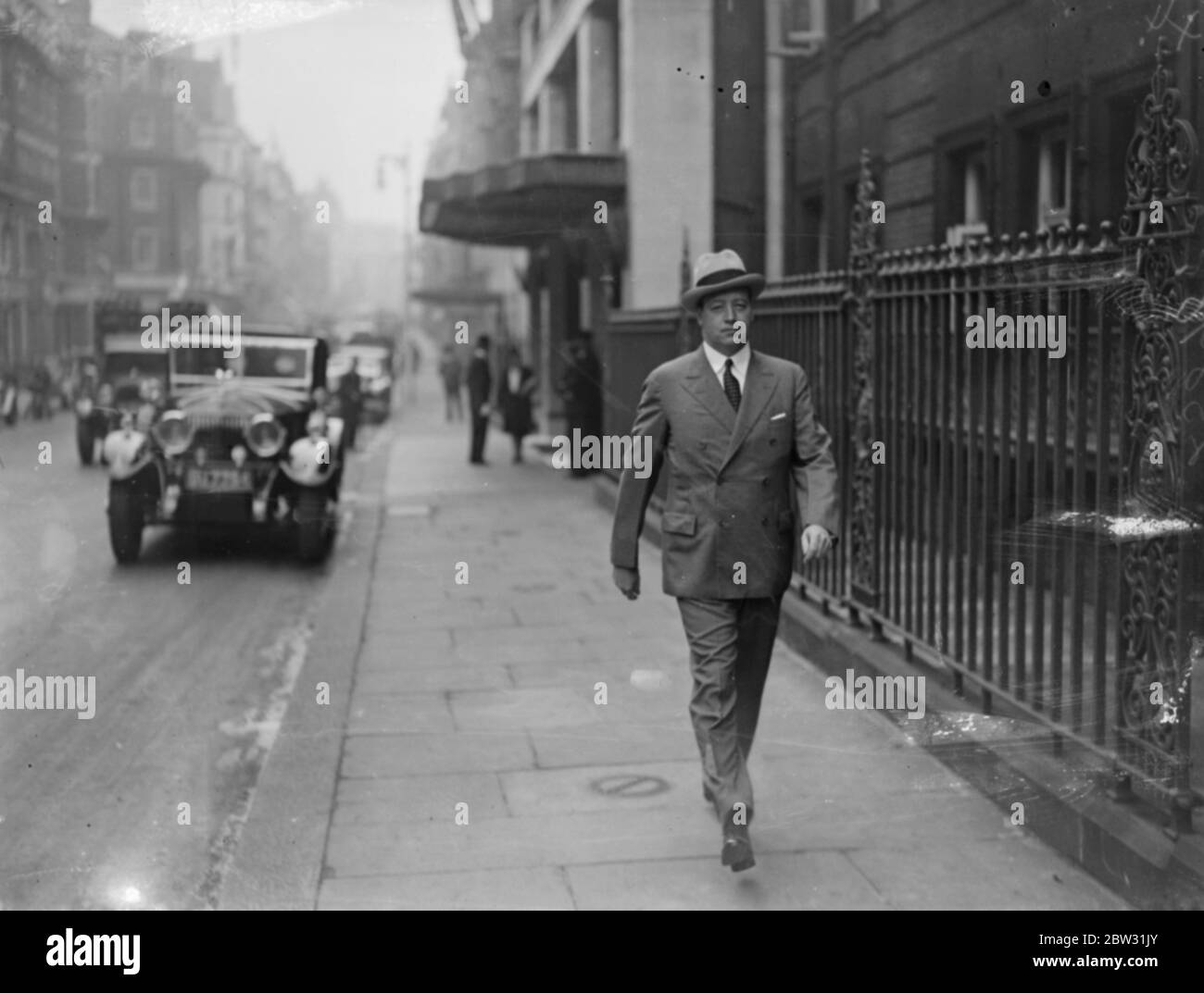 America 's nitrate  King  in London . Quietly , almost secretly , one of the most powerful figures in American finance has arrived in London to attend a conference of British and American Banks ( among the former the Bank of England ) hastily convened to discuss the situation in Chile , with particular reference to the nitrate industry . He is Mr Medley G B Whelpley , President of the American nitrate industry , who at 39 , is the world 's youngest nitrate  King  . He is counted in the United States as among the six foremost financial and industrial leaders . He represents a group of nitrate c Stock Photo