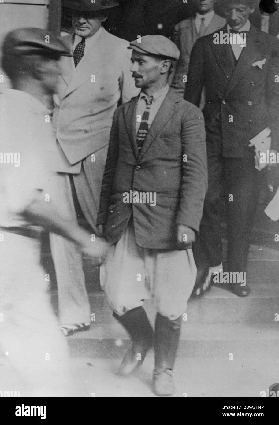 Swiss trapper claims to have seen Colonel Fawcett in Brazilian jungle . Stephan Rattin , a forty two year old Swiss trapper , and Indian trader of great experience in the Matto Grosso jungles of Brazil , is reported to have met Colonel Fawcet , the British explorer who disappeared in the Brazilian jungle while seeking a lost civilization . Stephan Rattin photographed at Rio de Janeiro . 3 April 1932 Stock Photo
