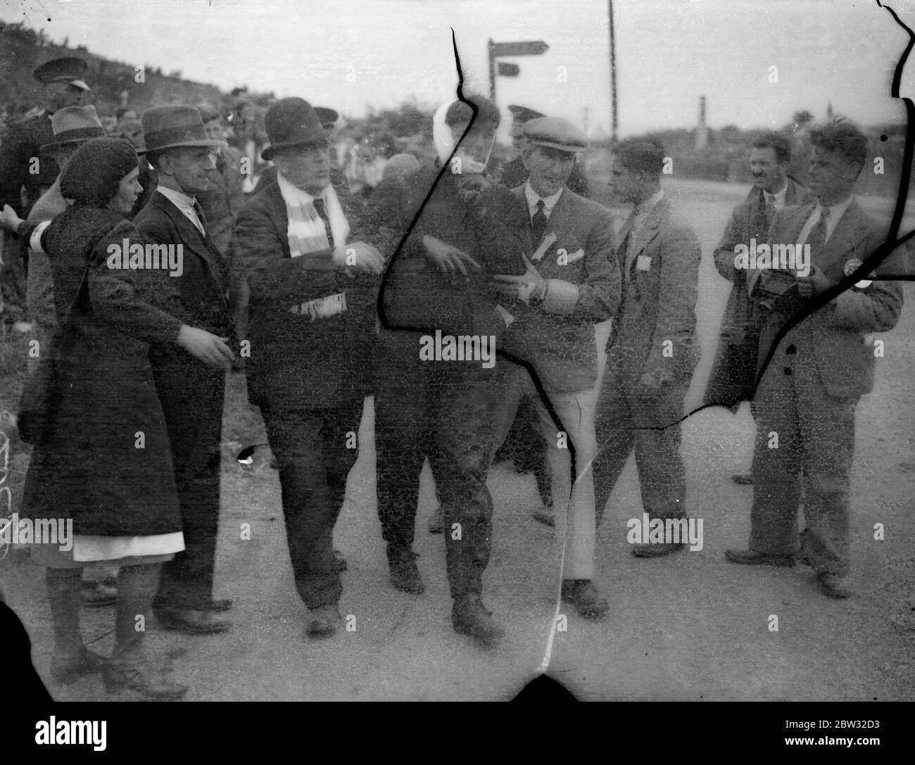 Car crash accident scene in Black and White Stock Photos & Images - Alamy