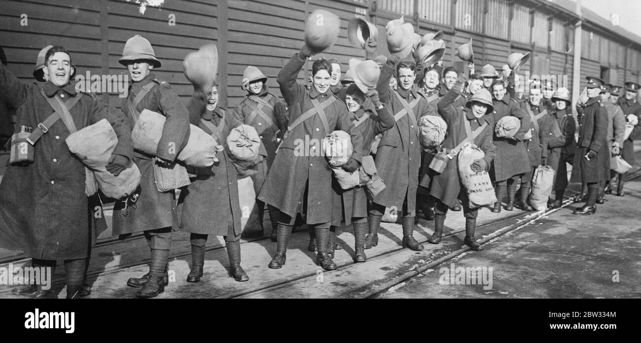 British troops leave Southampton for China . Troops from various regiments left Southampton on the troopship Neuralia from Shanghai and Hong Kong . They were drawn from the Welsh Borderers , Lancashire and Gloucestershire Regiments . Cheering troops at Southampton before embarkation at the transport for China . 12 February 1932 Stock Photo
