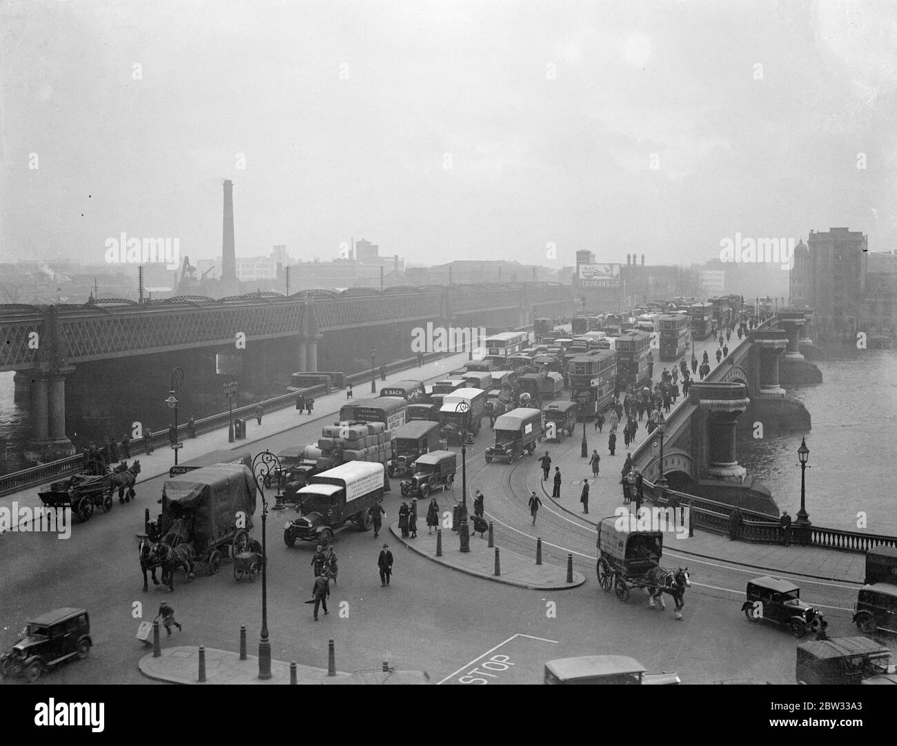 A traffic jam at Blackfriars . The road at Blackfriars , London jammed with traffic . Hold ups for more than fifteen minutes were experienced by drivers at the time . 2 May 1932 Stock Photo