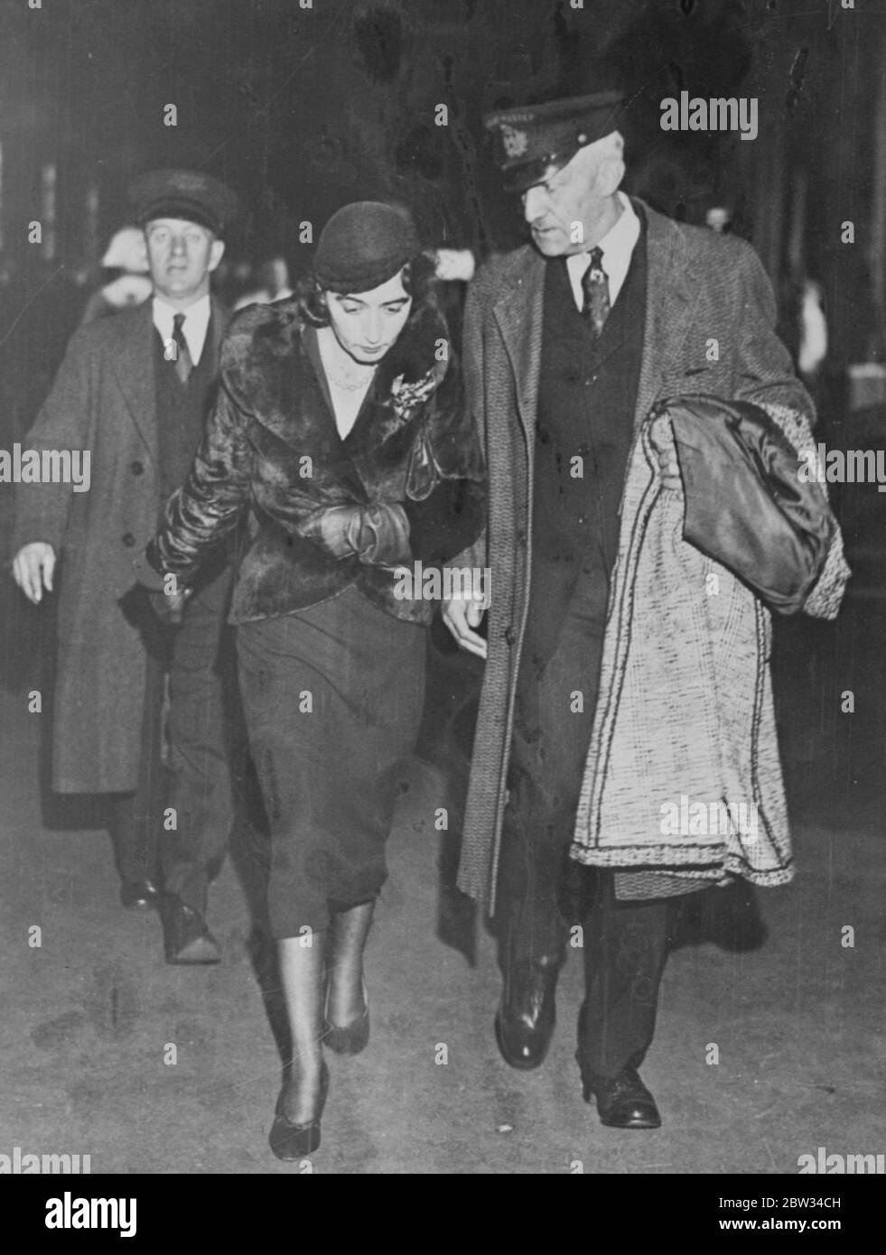 Lindbergh nurse returns to nurse new baby . Betty Gow , former nurse of Charles A Lindbergh , Jr arrived back in New York from Scotland , after visiting her home in Scotland following the tragedy of the Lindbergh baby ' s murder . She is to nurse Jon Morrow Lindbergh , the second child of the famous aviator and his wife . Betty Gow with a Customs officer on arrival in New York . 3 November 1932 Stock Photo