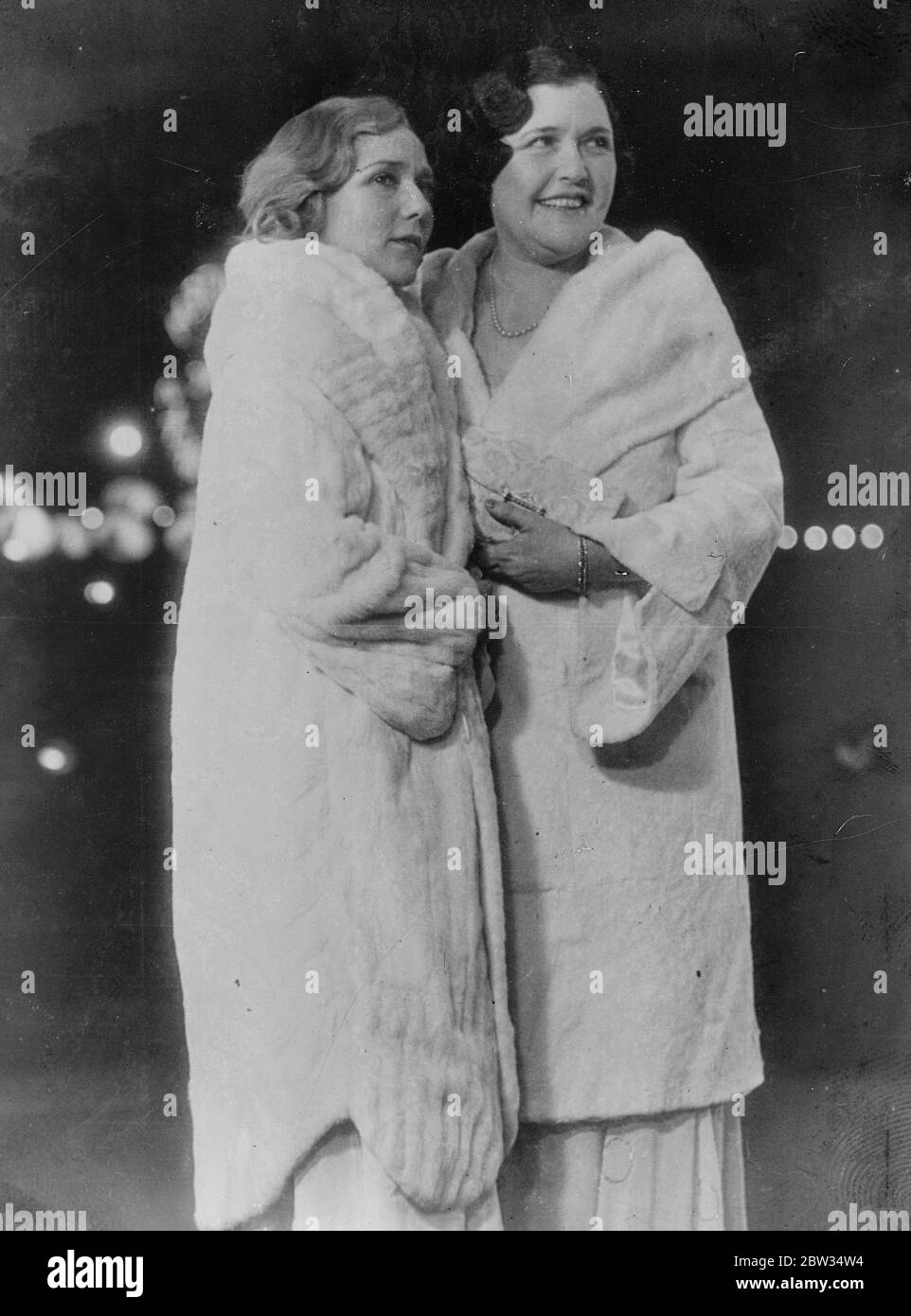 Mary Pickford and Louella Parsons . Stock Photo