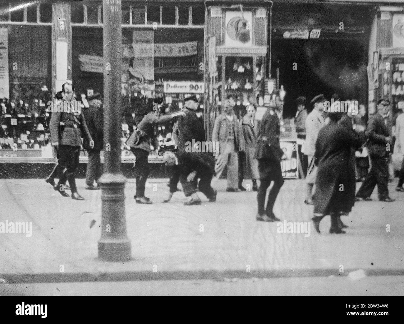 Riots in German elections ( Photos by air ) Police breaking up an anti Fascist demonstration by Communists in Berlin . Germany went to the polls Sunday in her national election . 31 July 1932 Stock Photo