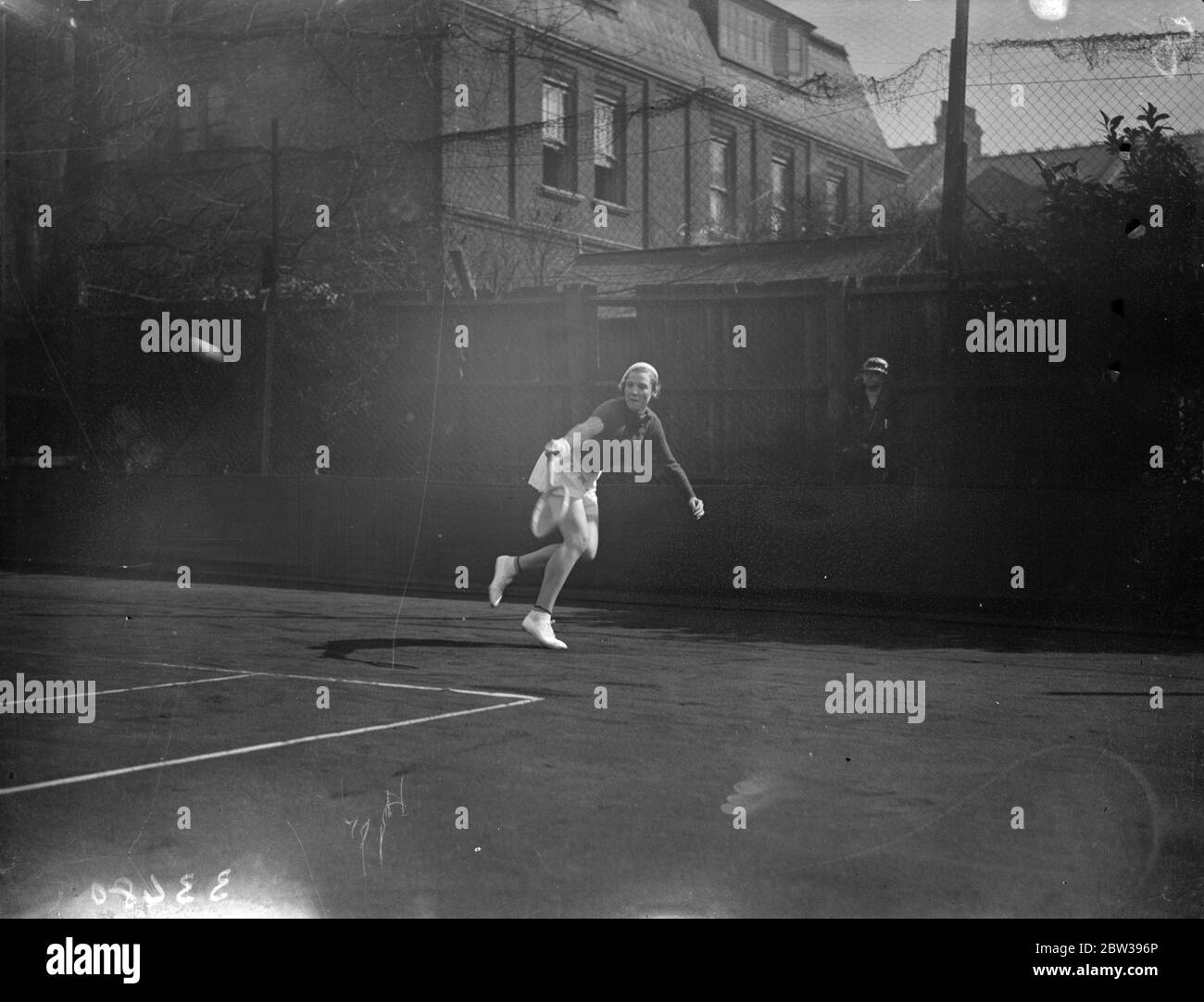 British tennis player , Betty Batt on court . January 1933 . 30s, 30's, 1930s, 1930's, thirties, nineteen thirties Stock Photo
