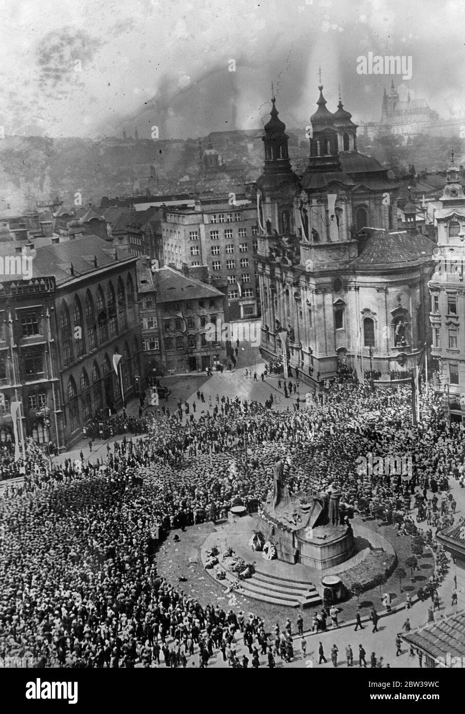 Czechoslovakian legionaries parade in third congress in Prague . Phot shows the remarkable scene in the Old Town Square of Prague during the ceremony . 9 July 1935 Stock Photo