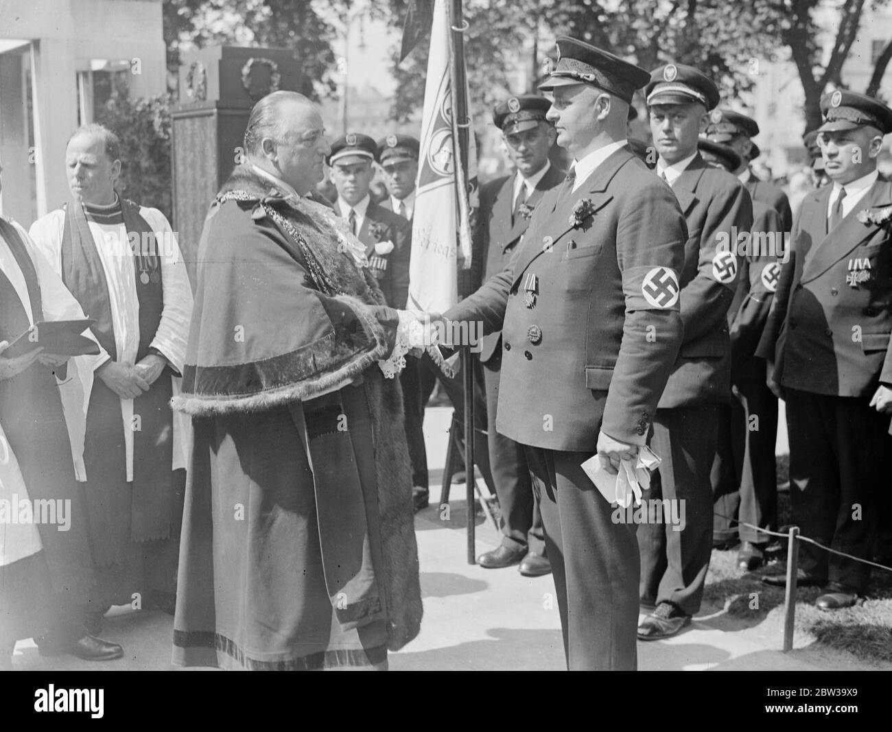 Prince Bismarck salutes British war dead . German ex servicemen who were taken prisoner during the war are now visiting Brighton on a pilgrimage of peace and goodwill as the guests of the legal branch of the British Legion . 23 June 1935 Stock Photo