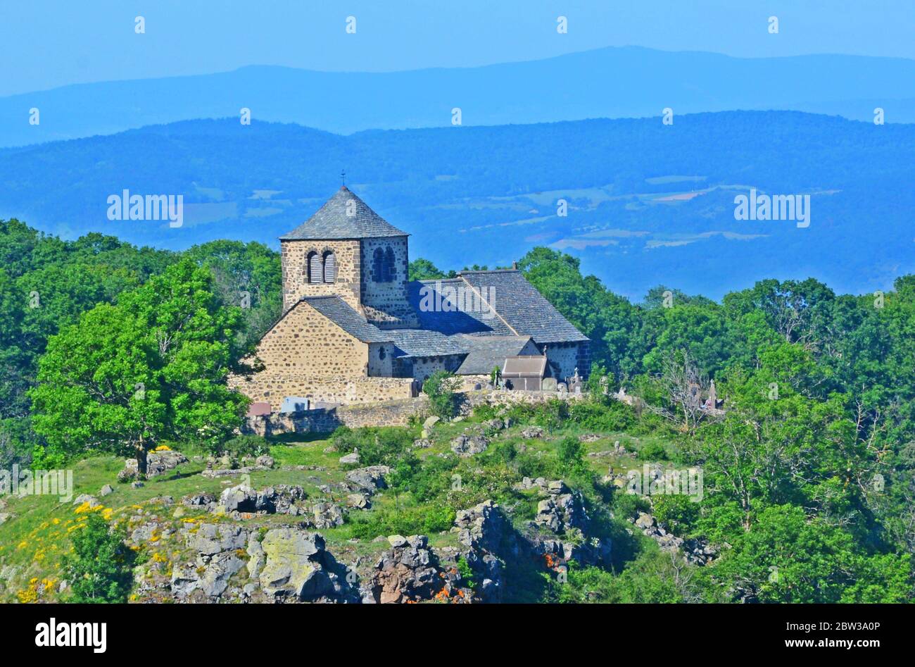 roman church, Dauzat sur Vodable, Puy-de-Dome, Auvergne-Rhone-Alpes, Massif-Central, France Stock Photo