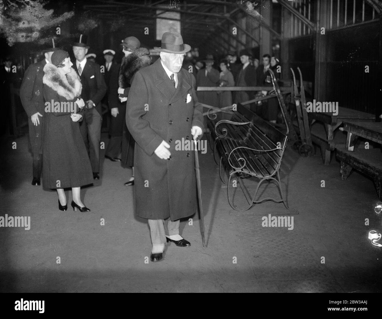 Duke of Connaught arrives back in London . The Duke of Connaught who has been spending a holiday on the Riviera , arrived back in London at Victoria Station . Photo shows the Duke of Connaught at Victoria Station on arrival . 6 May 1934 Stock Photo