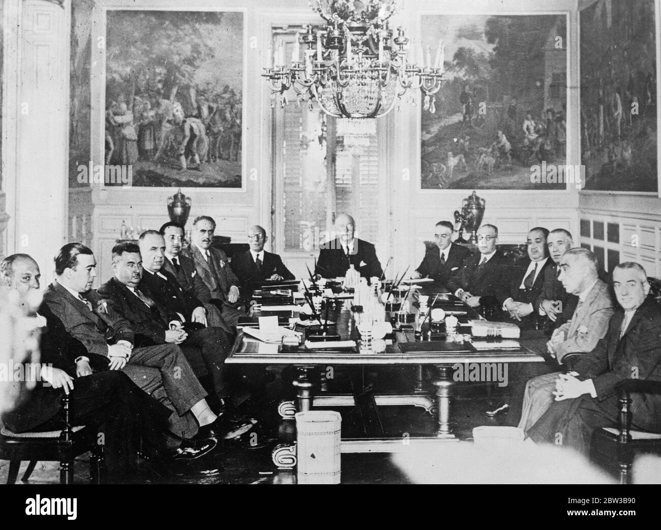 meeting table hires stock photography and images Alamy