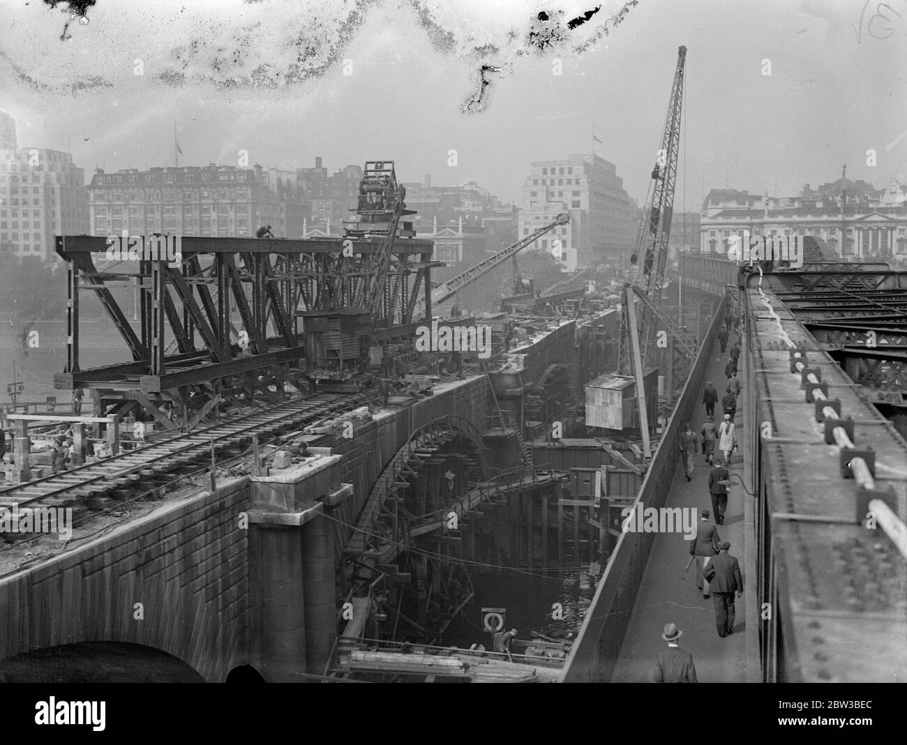 Gantry Black and White Stock Photos & Images - Alamy