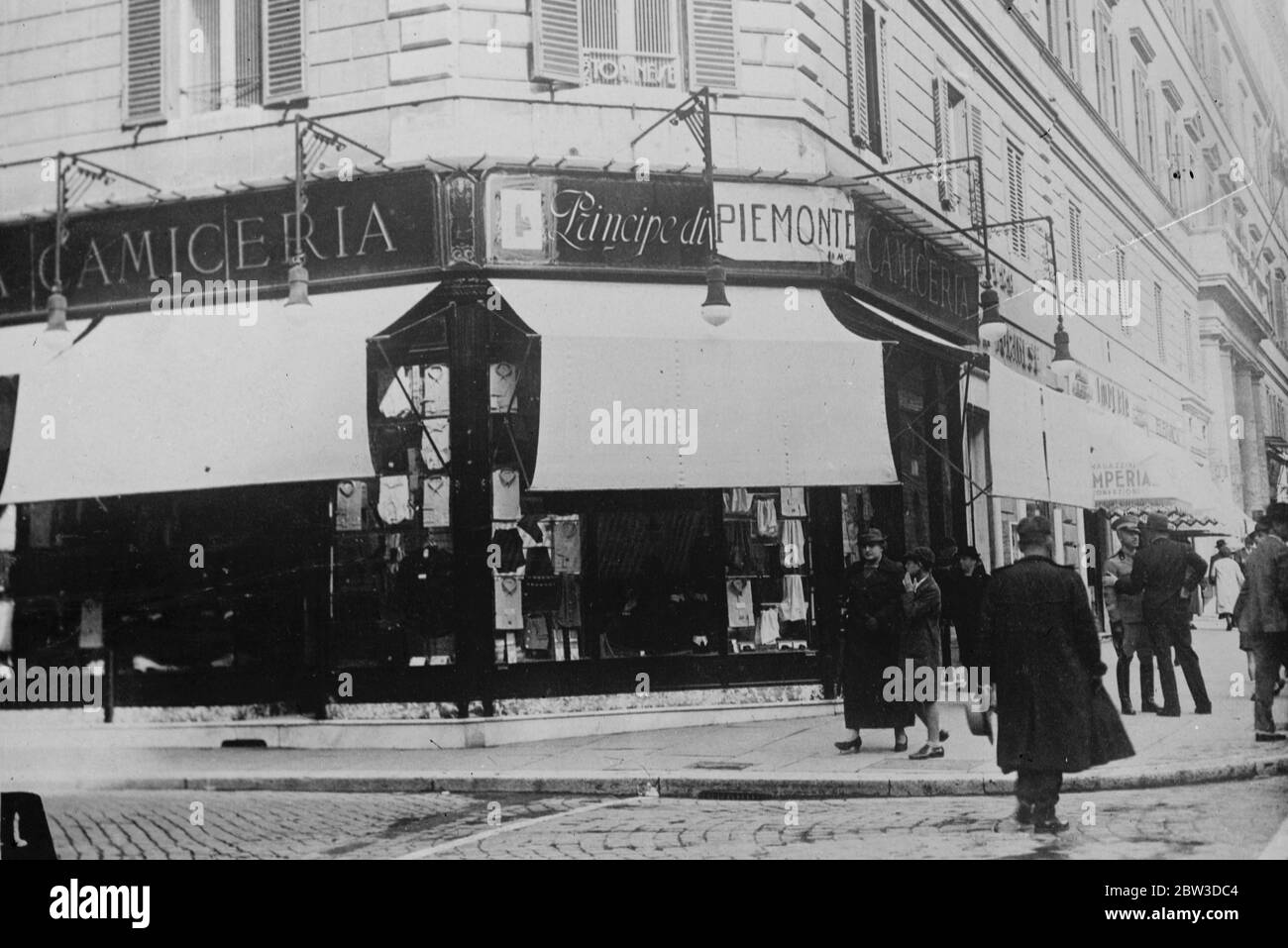English signs obliterated in Rome . Anti British feeling grows . A shop selling men 's wear changed the sign Principe di Galles to Principe di Piemonte , as a result of the anti British feeling in Rome . 9 November 1935 Stock Photo