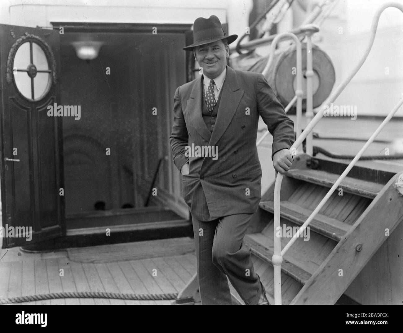 American actor , George Bancroft arrives at Southampton . January 1935 Stock Photo