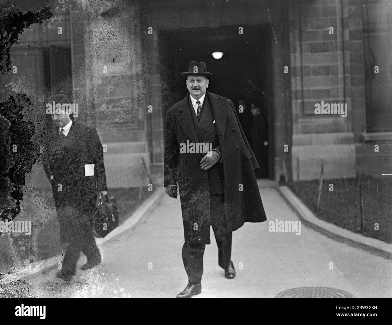 M Flandin leaves to report to French Government on Germany ' s statement to League . M Flandin , French Foreign Minister , left Croydon by air for Paris to report to his Government on Herr von Ribbentrop , Hitler ' s representative told the Council . ' We consider the Locarno Treaty as being dead , and that not by the fault of Germany . Photo shows , M Flandin walking to the plane at Croydon . 19 March 1936 19 March 1936 Stock Photo