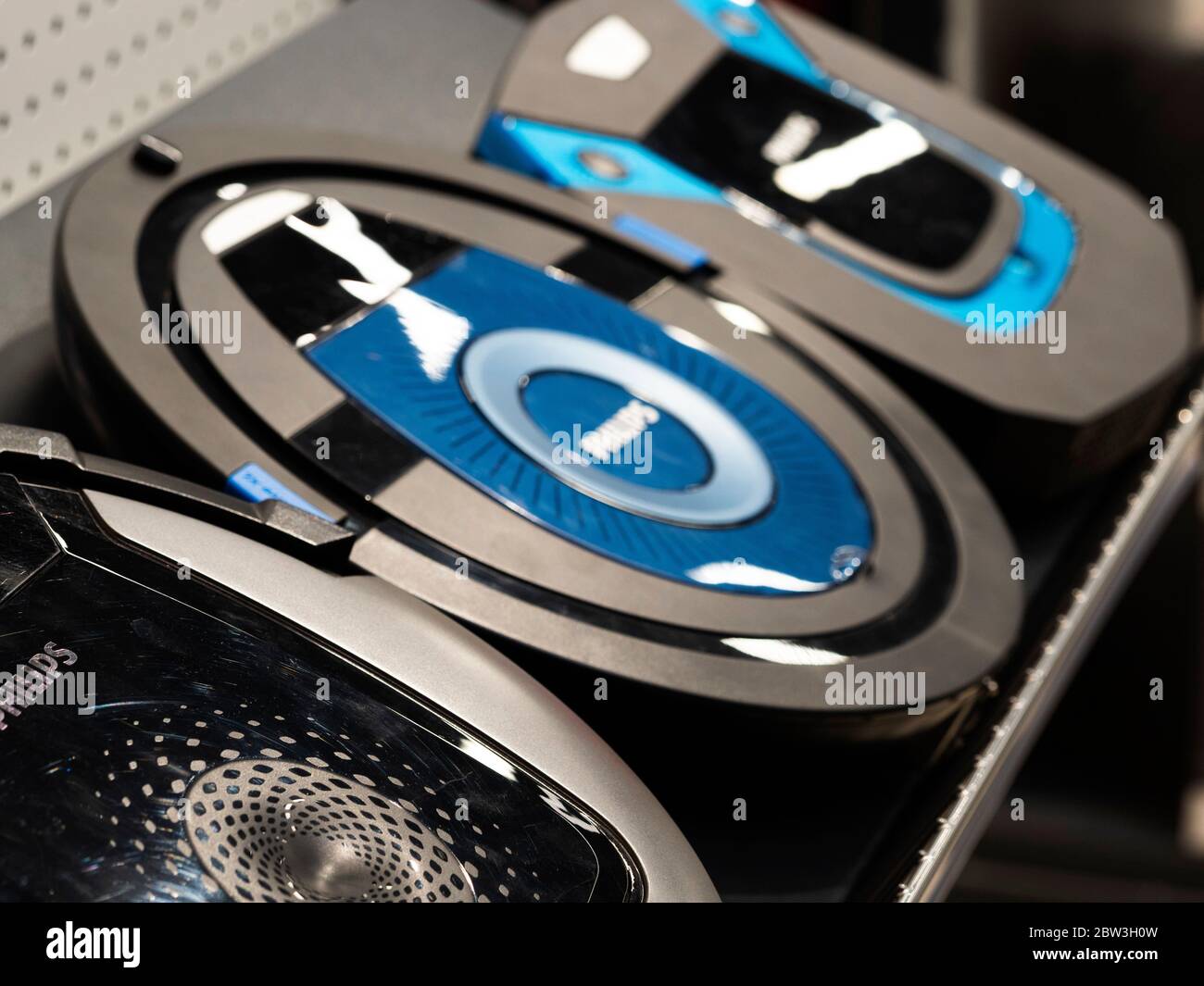 Kiev, Ukraine. 28th May, 2020. Philips robot vacuum cleaners displayed on a  shelf of a store. Credit: Igor Golovniov/SOPA Images/ZUMA Wire/Alamy Live  News Stock Photo - Alamy