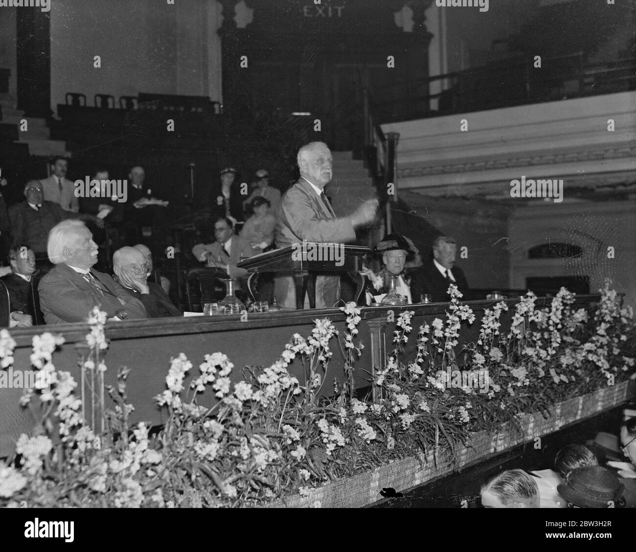 David Lloyd George and Lord Cecil at peace and reconstruction convention at Central Hall . Photo shows , Lloyd George and Dr Scott Lidgett listening intently to an address at the convention . 1 July 1935 Stock Photo