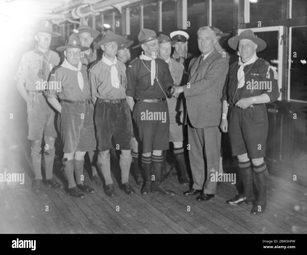 Rover scouts greet Colonel Walton after his world tour with Baden Powell .  20 June 1935 Stock Photo