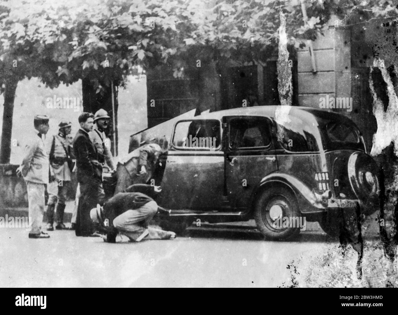 Pictures flying from the Spanish frontier after the fall of San Sebastien . These pictures, flying from the Frontera Spain with Civil War still rages, the first to reach London from the border. Hundreds of British and other foreign refugees crossed in France to escape the bloodshed and danger. Photo French car which was arrested on the frontier and found to contain 2000 pistols which are being smuggled into Spain for the rebels . 22nd of July 1936 22 July 1936 Stock Photo