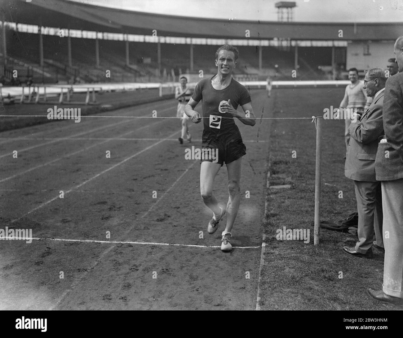 5 25 time Black and White Stock Photos & Images - Alamy