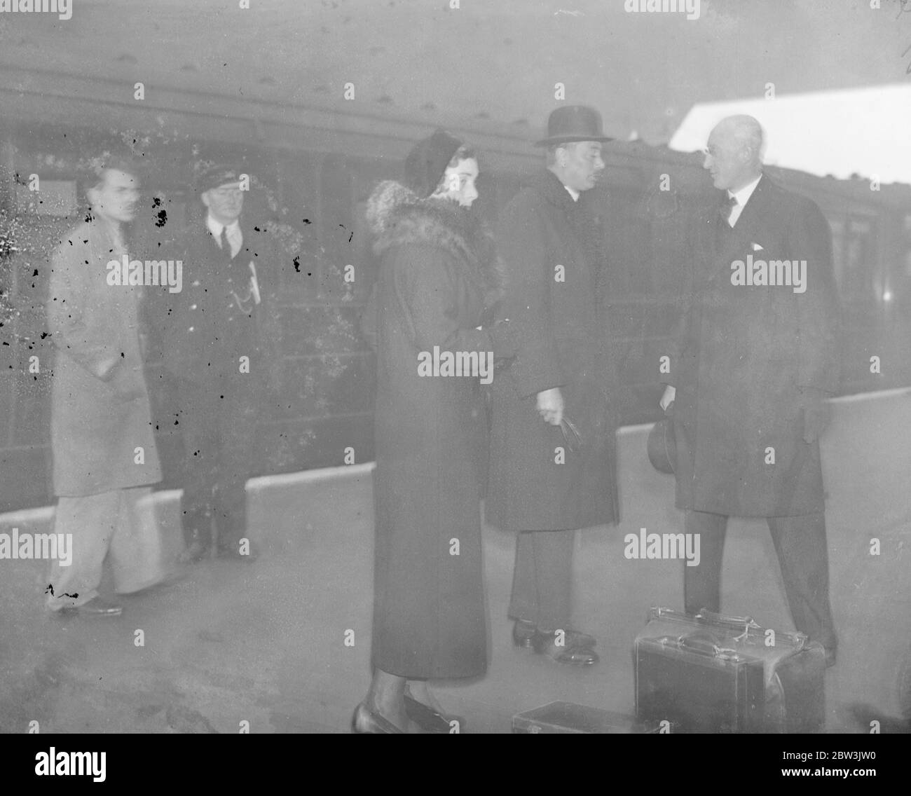 Duke of Gloucester and Lady Alice Scott return to London together after Duke of Buccleuch 's funeral . The Duke of Gloucester and Lady Alice Scott on arrival at St Pancras . 23 October 1935 Stock Photo