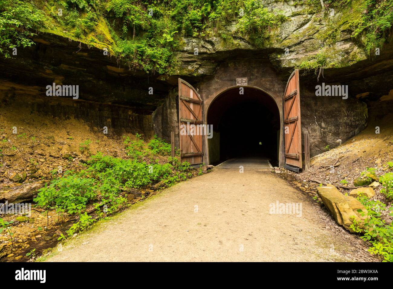 Elroy sparta bike trail hi res stock photography and images Alamy