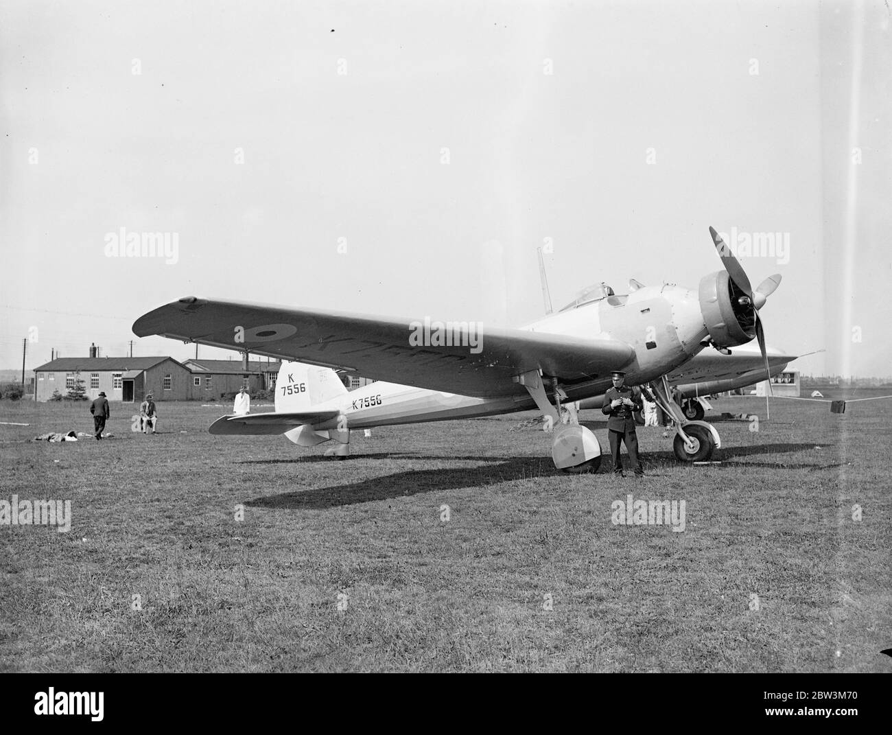 Vickers 281 K series Wellesley ( K7556 ) Royal Air Force before being modified to Type 287 Wellesley Mk.I production standard, fitted with the 950 hp Pegasus XX . Stock Photo
