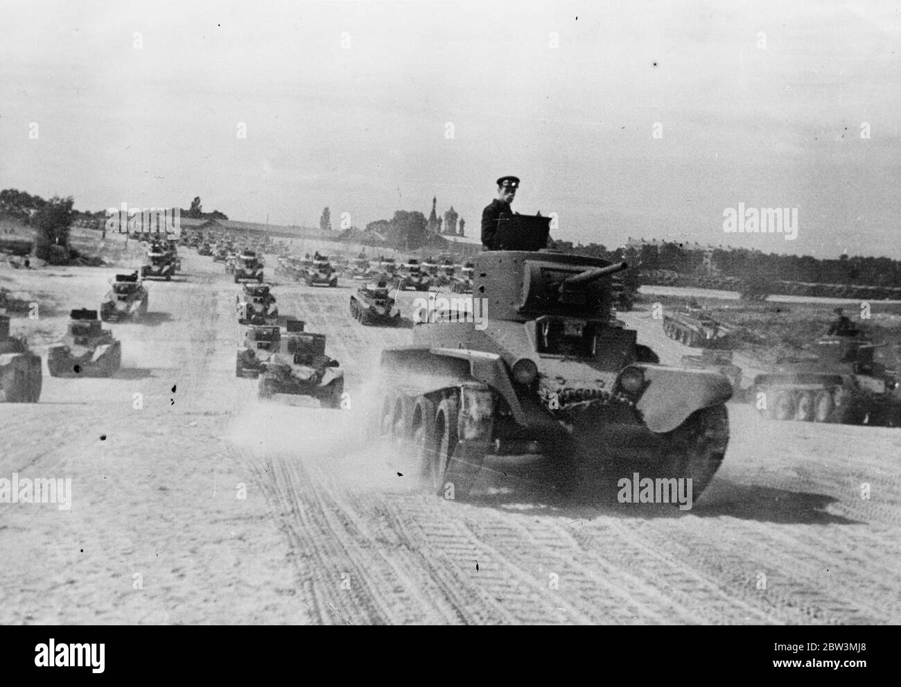Red army carries out its biggest manoeuvres . Tanks and artillery in great military display . 1935 Stock Photo