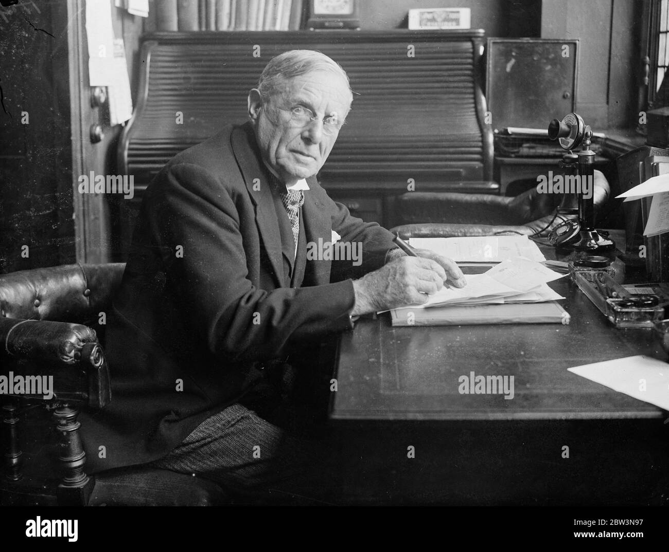 The next Lord Mayor of London . Sir Percy Vincent at his desk . 27 September 1935 Stock Photo