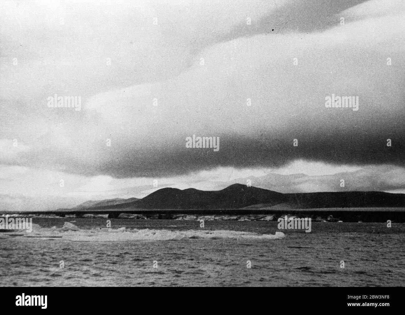 Arctic Island where Soviet scientist rule as  Tsar  - Feigns madness at murder trial . Rodgers Bey , Wrangel Island . 20 May 1936 Stock Photo