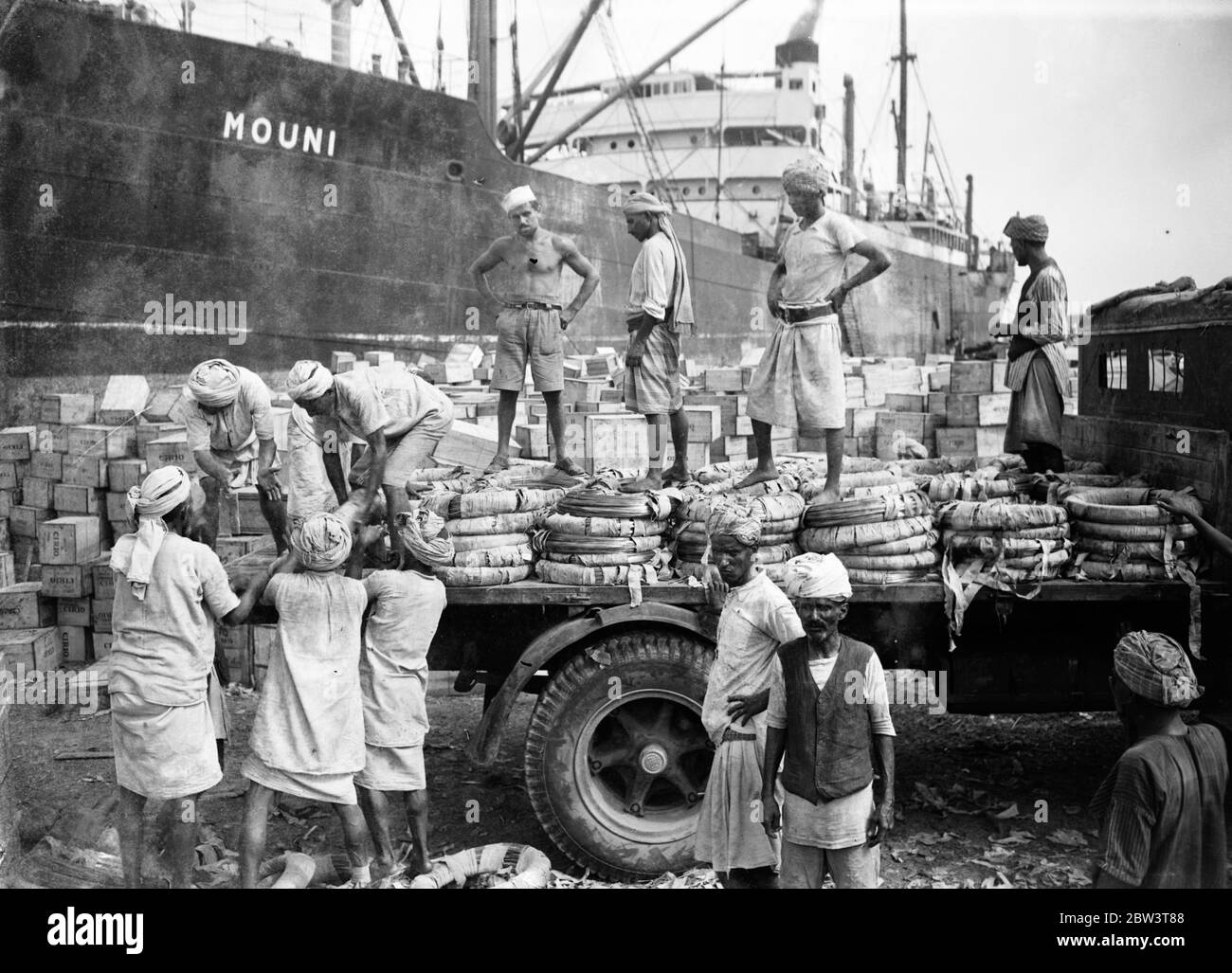 Telephone Wire Black And White Stock Photos Images Alamy