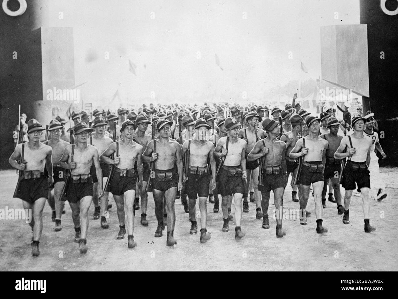 Italian soldiers undergo special training to resist African sun . Young Italian soldiers are undergoing intensive special training to enable them to withstand the boiling sun of East Africa when they are sent to the Abyssinian danger zone near Rome. 31 July 1935 Stock Photo