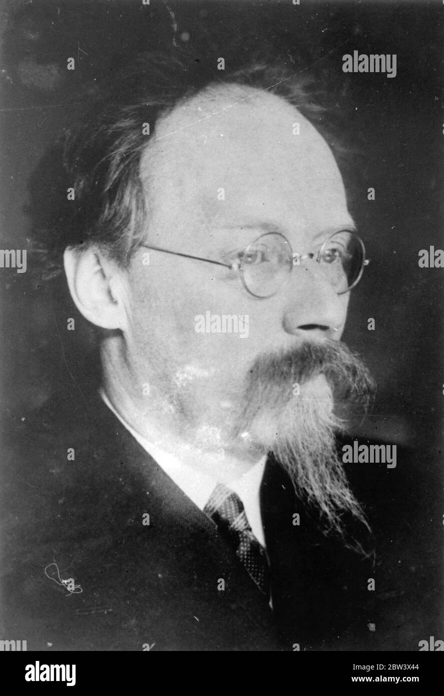 Soviet banking expert in danger of arrest , after terrorist trial revelations . The arrest is expected at any hour of Y. L. Piatakov , chief banking expert of the Soviet Union , as a result of the Zinoviev Kamenev trial in Moscow . It has been definitely proved that Piatakov was intimately associated with Leon Trotsky , exiled Bolshevist leader who is alleged to be behind the terrorist plot . Photo shows , M Pintakov . 23 August 1936 Original caption from negative Stock Photo