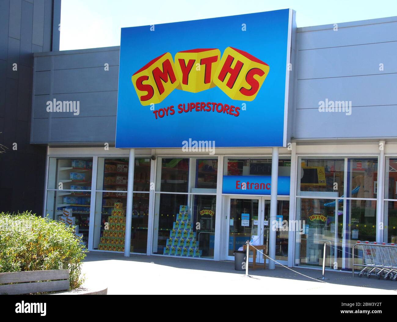 Smyths hotsell toys longton