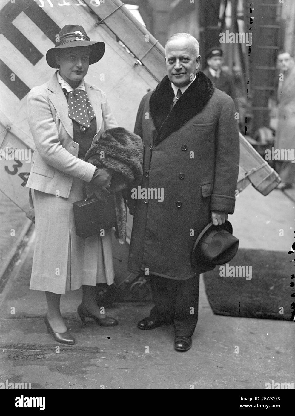 Danish Consul explorer arrives in England from Antarctic Survey . Travelling from the Antarctic , where he has been exploring and mapping new territory , lars Christensen , Danish Consul in Norway , arrived at Southampton with his daughter aboard the Warwick Castle . Consul Christensen is a well known Antarctic explorer . Photo shows , Consul Lars Christensen with his daughter on arrival at Southampton . 8 March 1937 Stock Photo