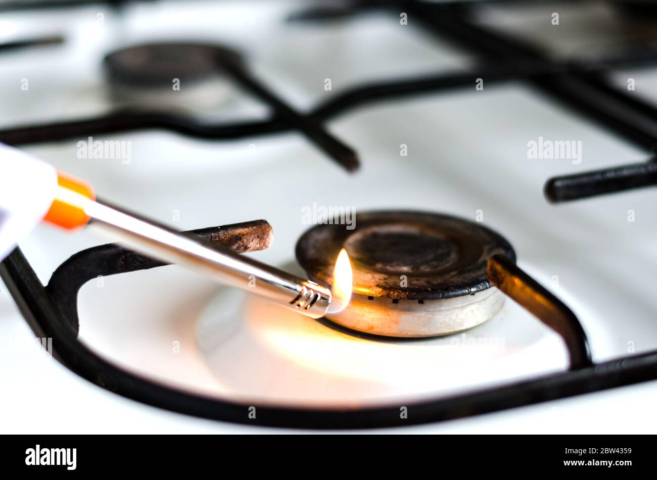 Gas stove lighter hires stock photography and images Alamy