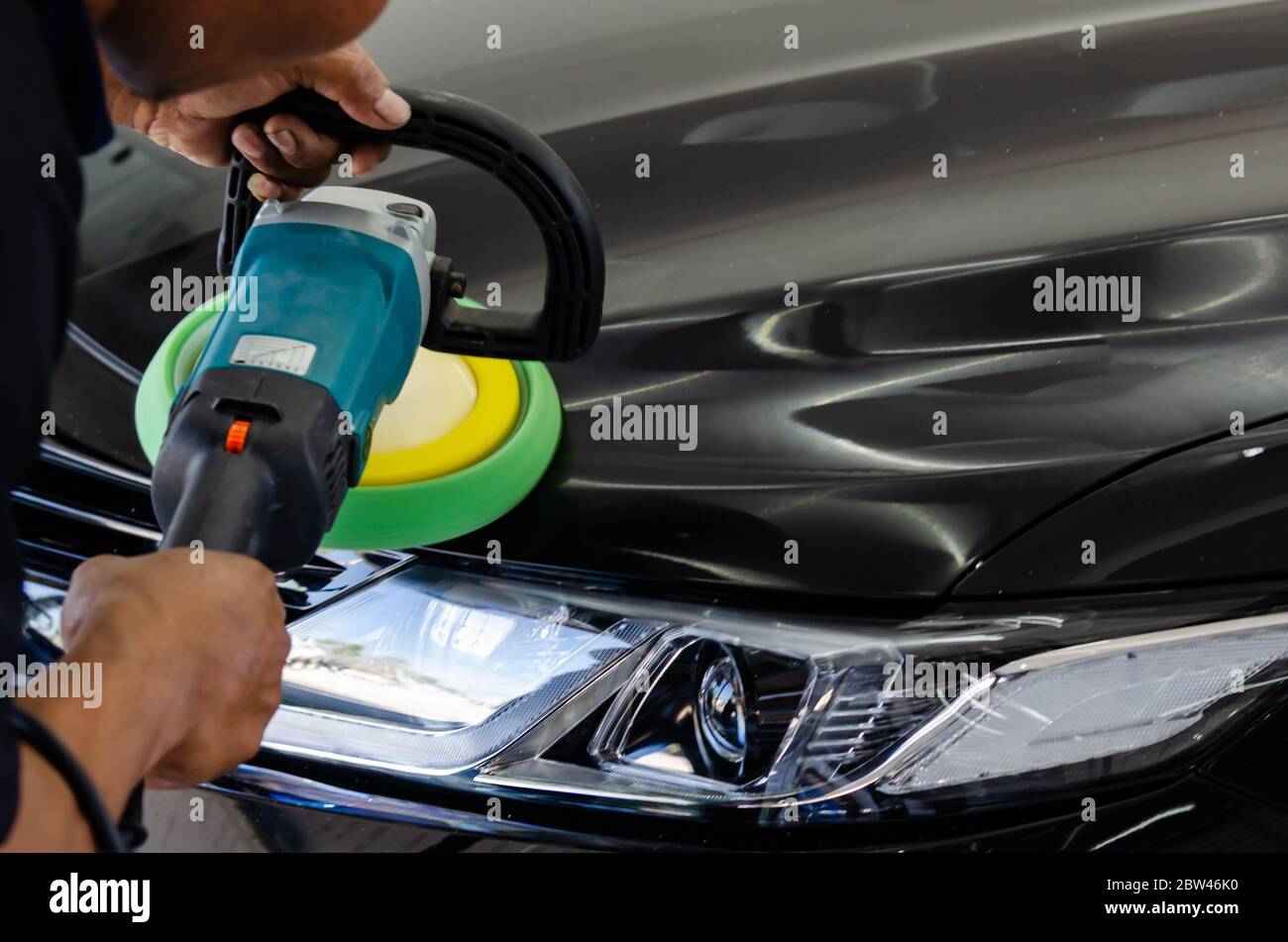 where to get car waxed