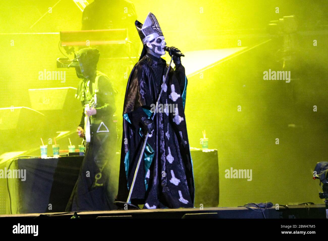 Papa emeritus iv hi-res stock photography and images - Alamy