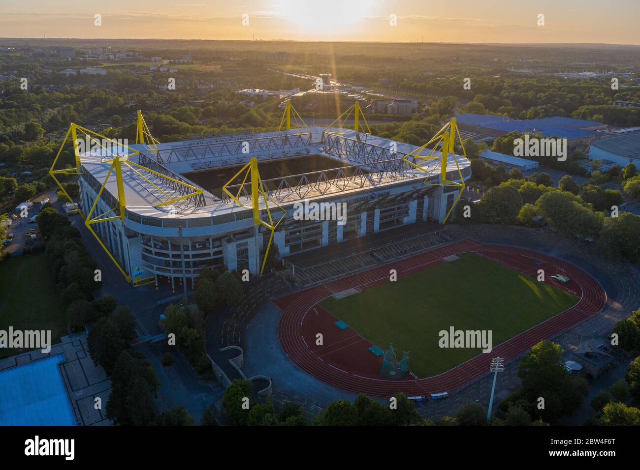 Stadium Rote Erde High Resolution Stock Photography and Images - Alamy